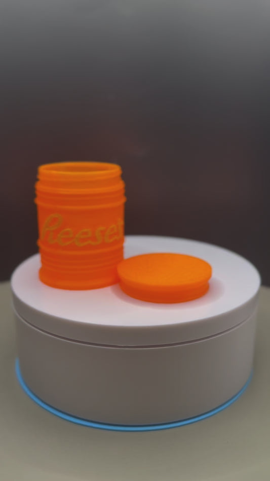 REESE'S BARROL CONTAINER